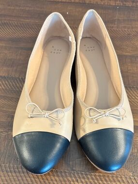 a new day Two-Tone Ballet Flats - Beige and Black Size 10